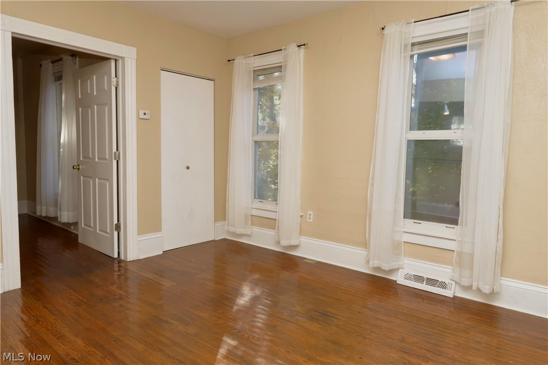 25 N Park Street Oberlin OH 44074