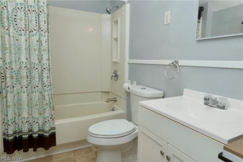25 N Park Street Oberlin OH 44074