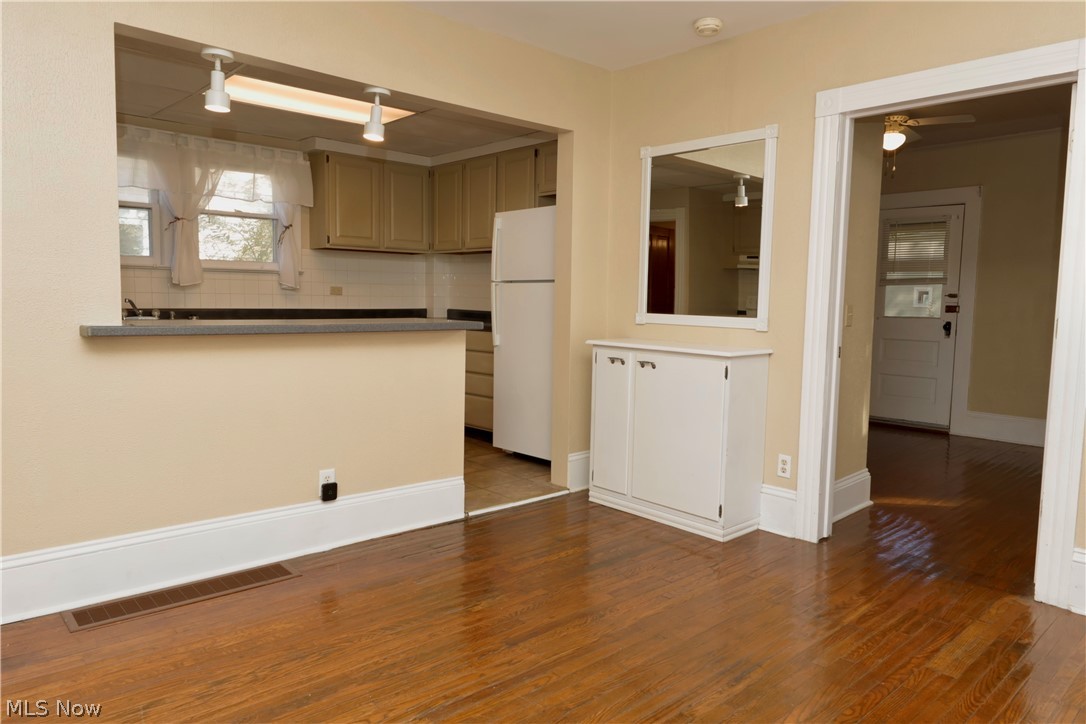 25 N Park Street Oberlin OH 44074