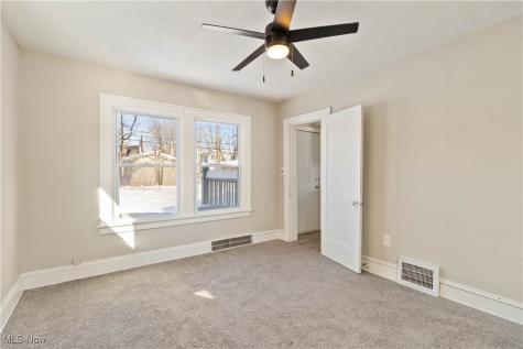 13409 Bartlett Avenue Cleveland OH 44120