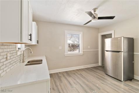 13409 Bartlett Avenue Cleveland OH 44120