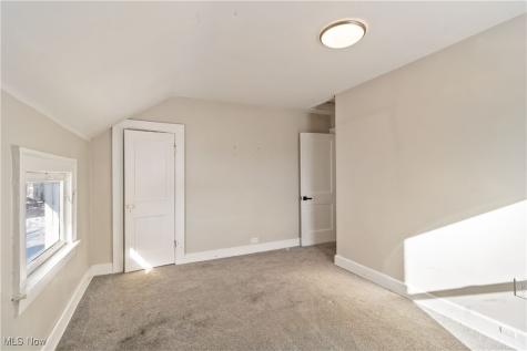 13409 Bartlett Avenue Cleveland OH 44120