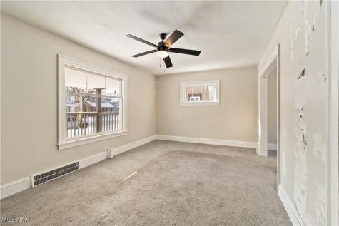 13409 Bartlett Avenue Cleveland OH 44120