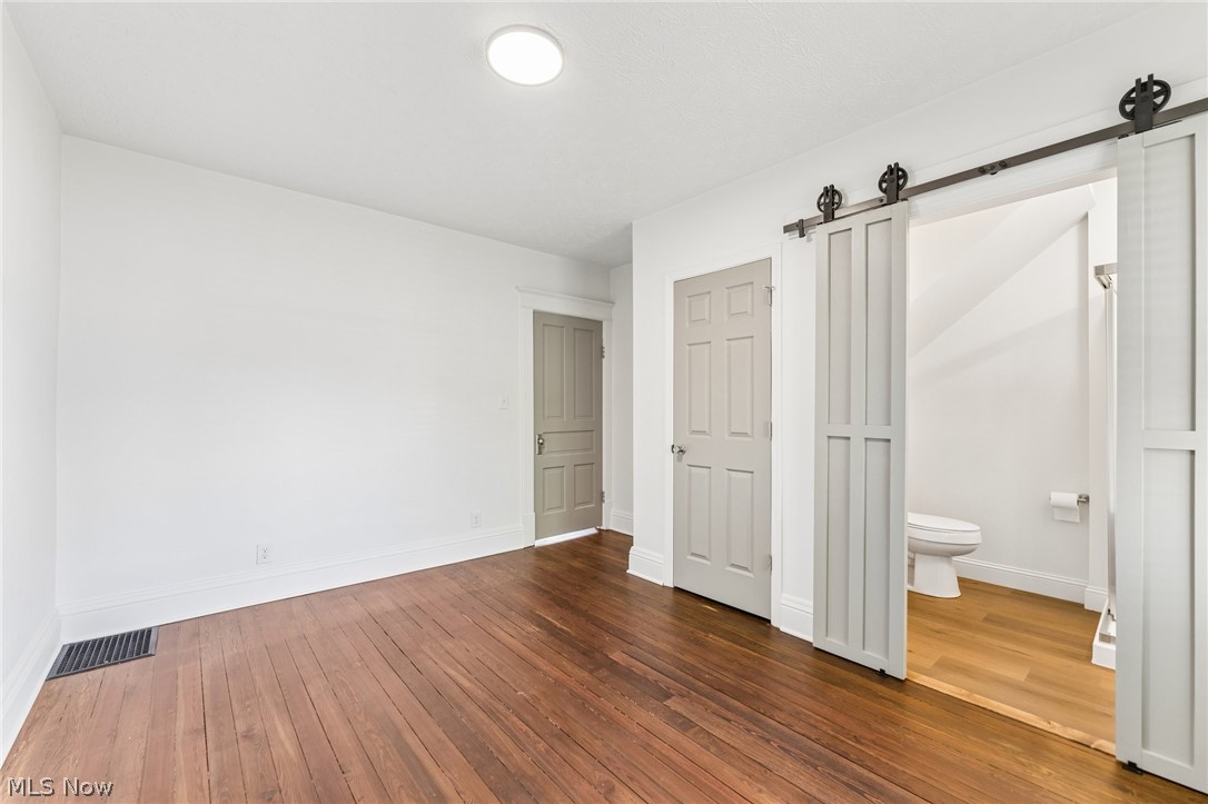 922 Pine Street Coshocton OH 43812