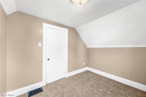 225 East Street Wadsworth OH 44281