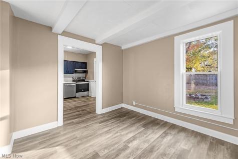225 East Street Wadsworth OH 44281