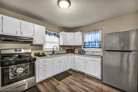 5708 Luther Avenue Cleveland OH 44103
