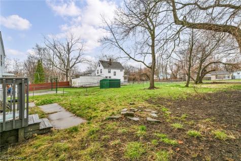 5708 Luther Avenue Cleveland OH 44103
