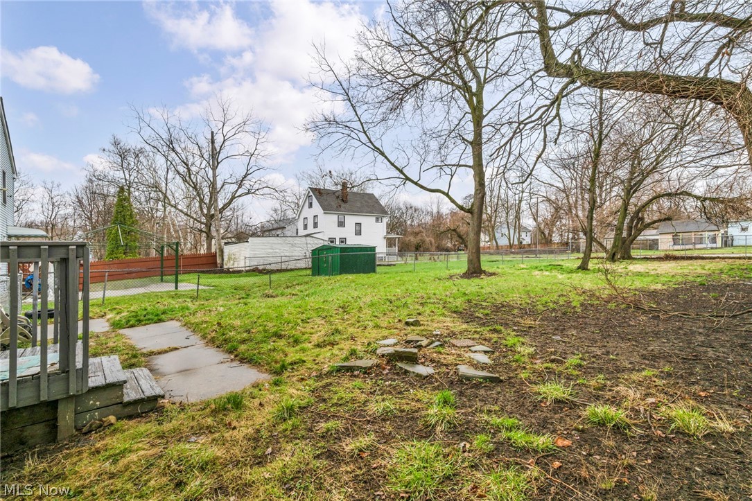 5708 Luther Avenue Cleveland OH 44103