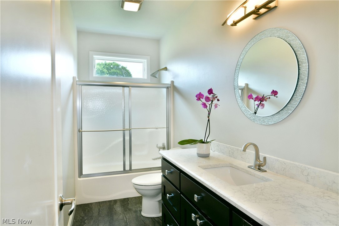 4885 Treeline Trail New Middletown OH 44442