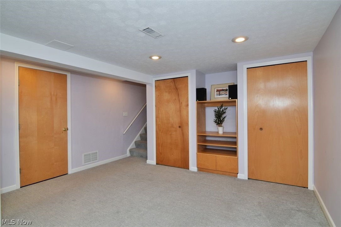 37216 Deer Run Solon OH 44139