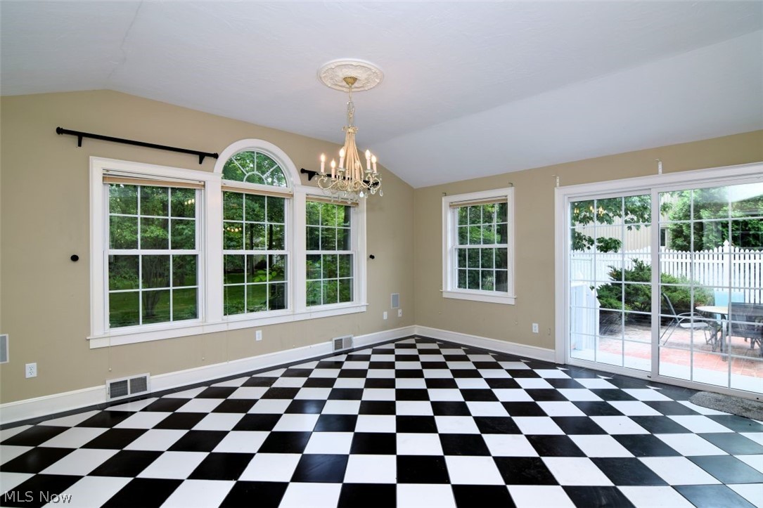 3921 White Oak Trail Orange Village OH 44122