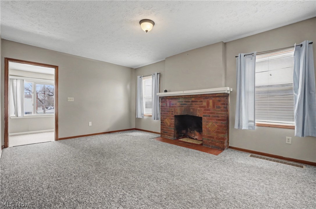 406 Moody Street Akron OH 44305