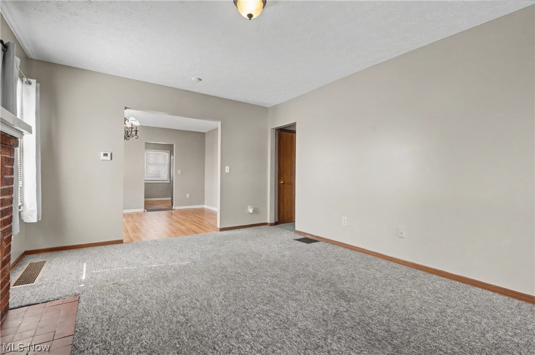 406 Moody Street Akron OH 44305