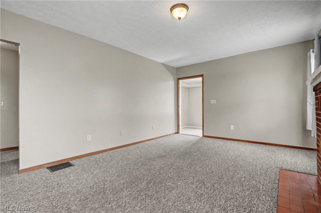 406 Moody Street Akron OH 44305