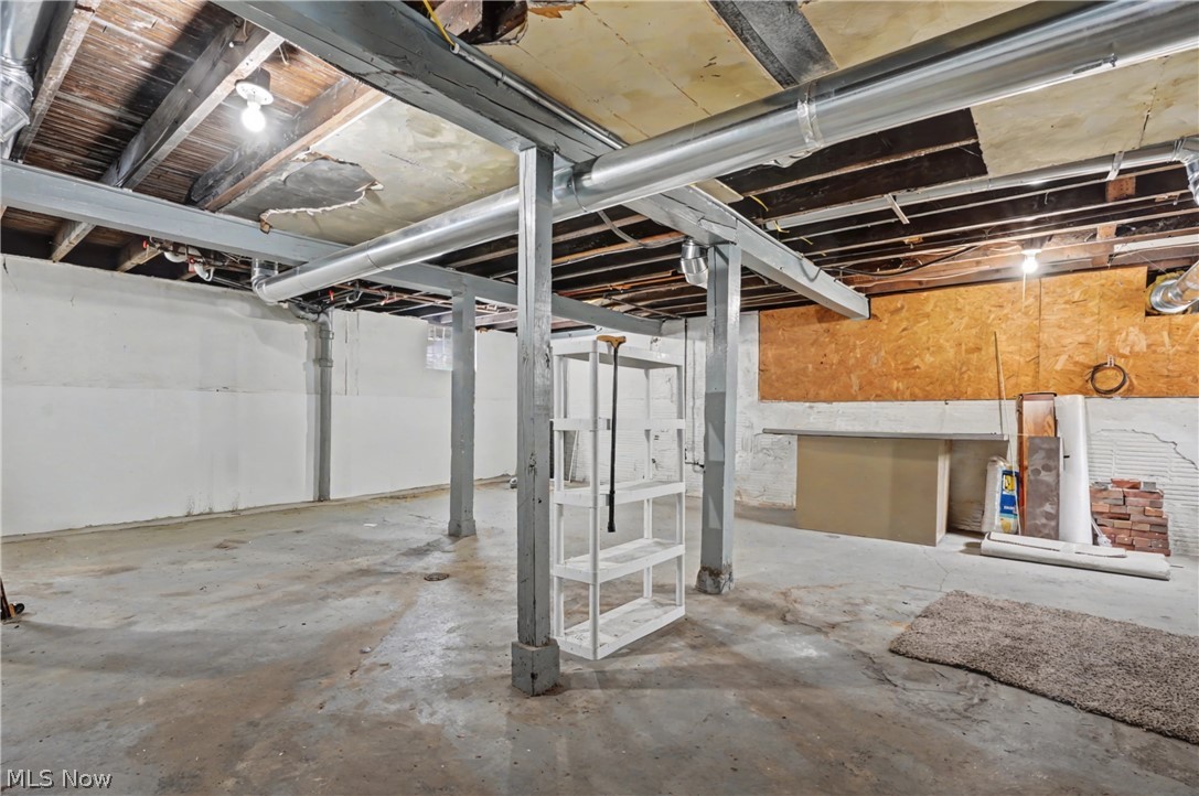 406 Moody Street Akron OH 44305