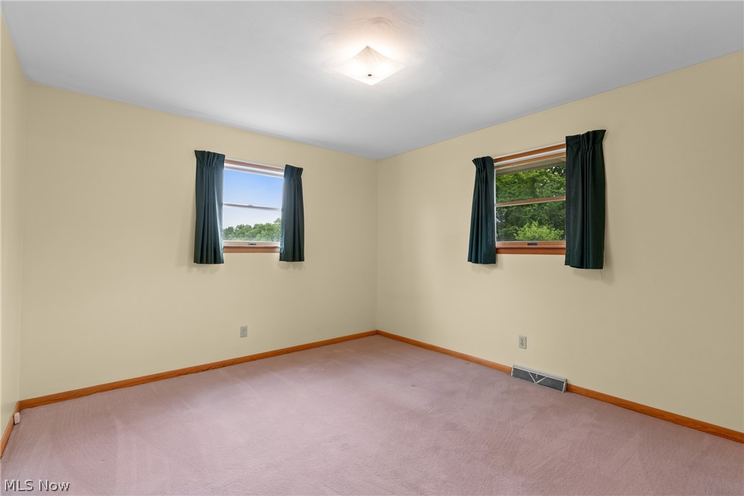 52322 Lakeview Drive Dillonvale OH 43917