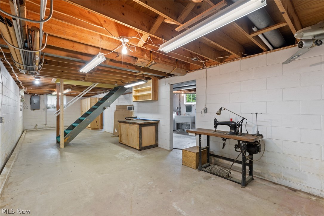 52322 Lakeview Drive Dillonvale OH 43917