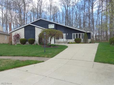 15852 Inglewood Court Strongsville OH 44136