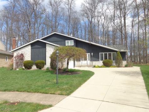 15852 Inglewood Court Strongsville OH 44136