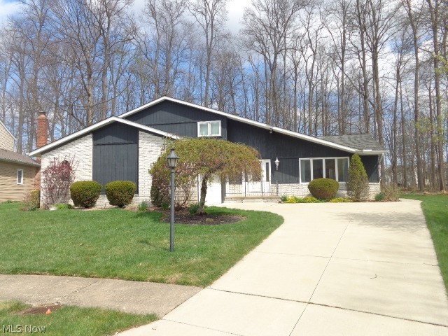 15852 Inglewood Court Strongsville OH 44136