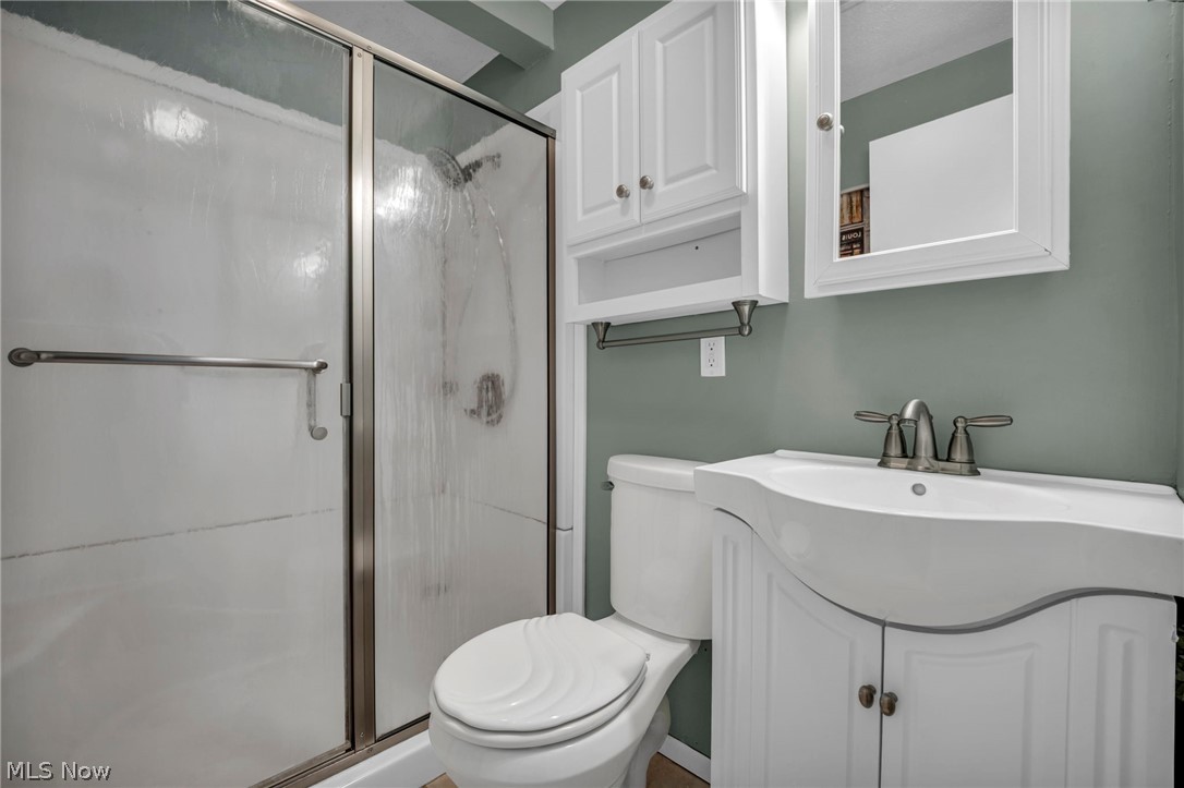 941 Woodstock Road Eastlake OH 44095
