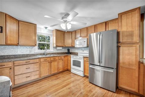 941 Woodstock Road Eastlake OH 44095