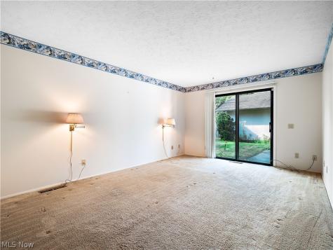 5153 N Barton Road North Ridgeville OH 44039