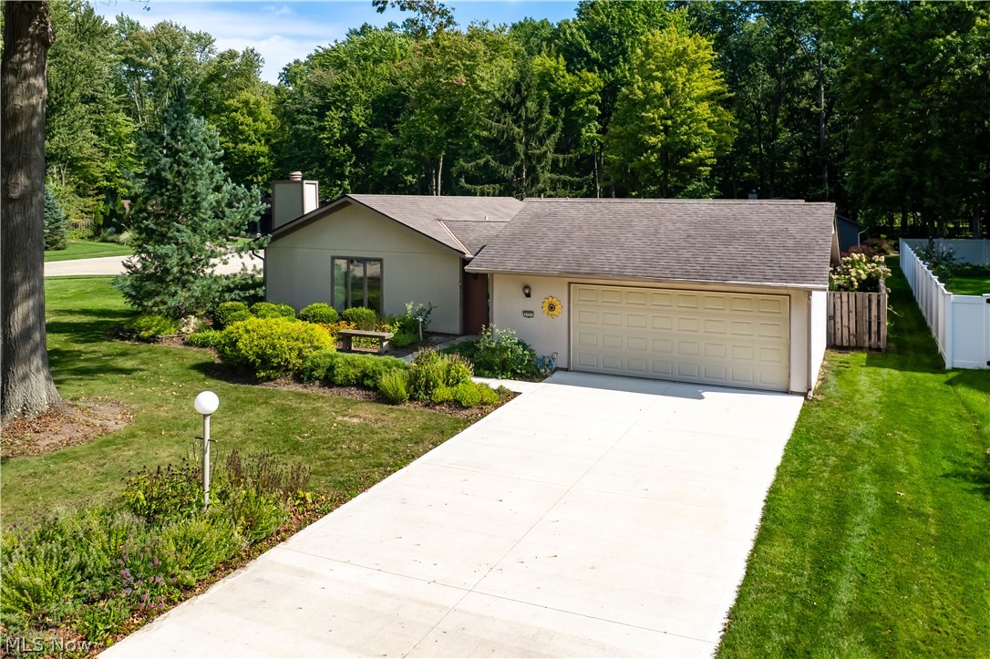 5153 N Barton Road North Ridgeville OH 44039