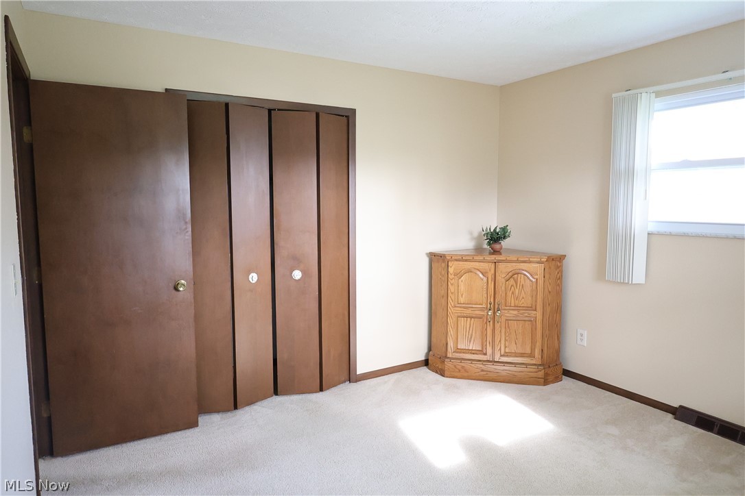 6663 Donna Rae Drive Seven Hills OH 44131