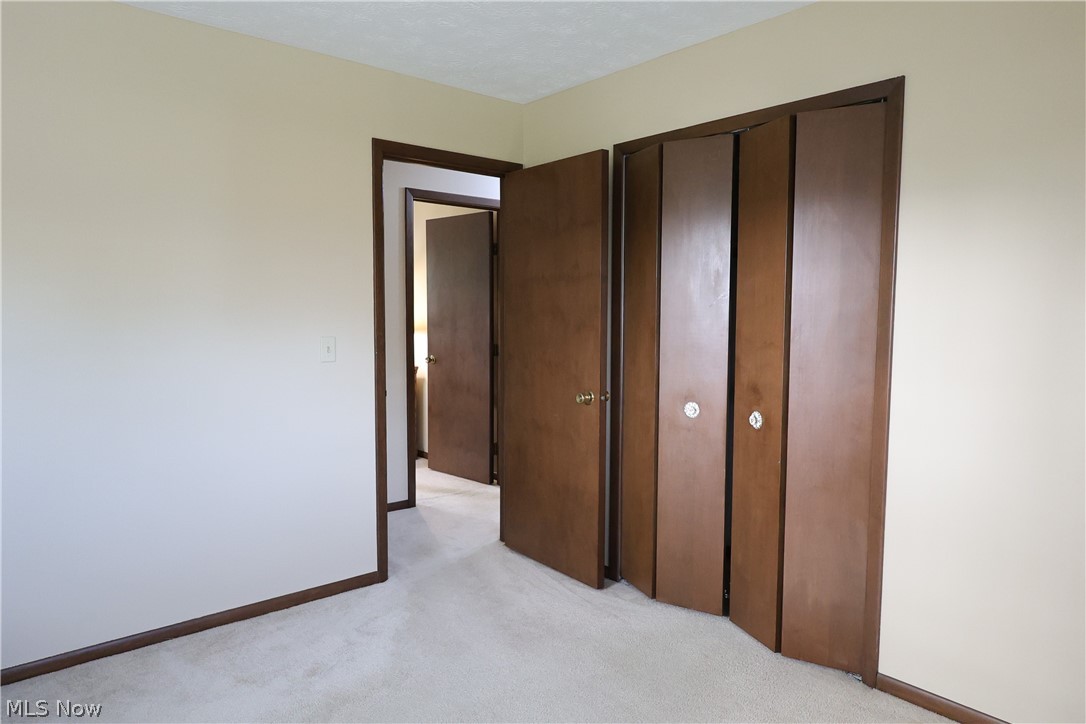 6663 Donna Rae Drive Seven Hills OH 44131