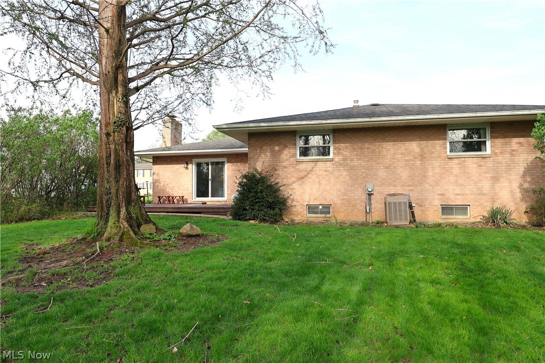 6663 Donna Rae Drive Seven Hills OH 44131
