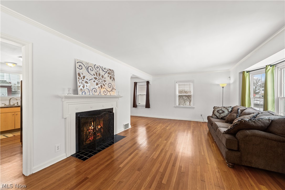 3929 Washington Boulevard University Heights OH 44118