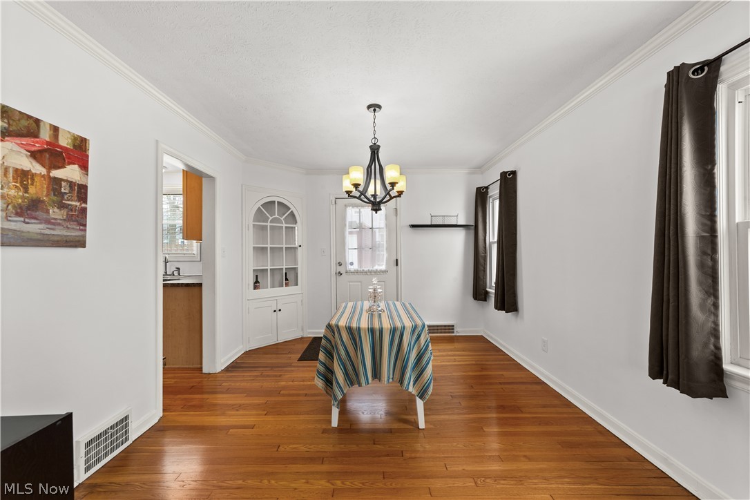 3929 Washington Boulevard University Heights OH 44118