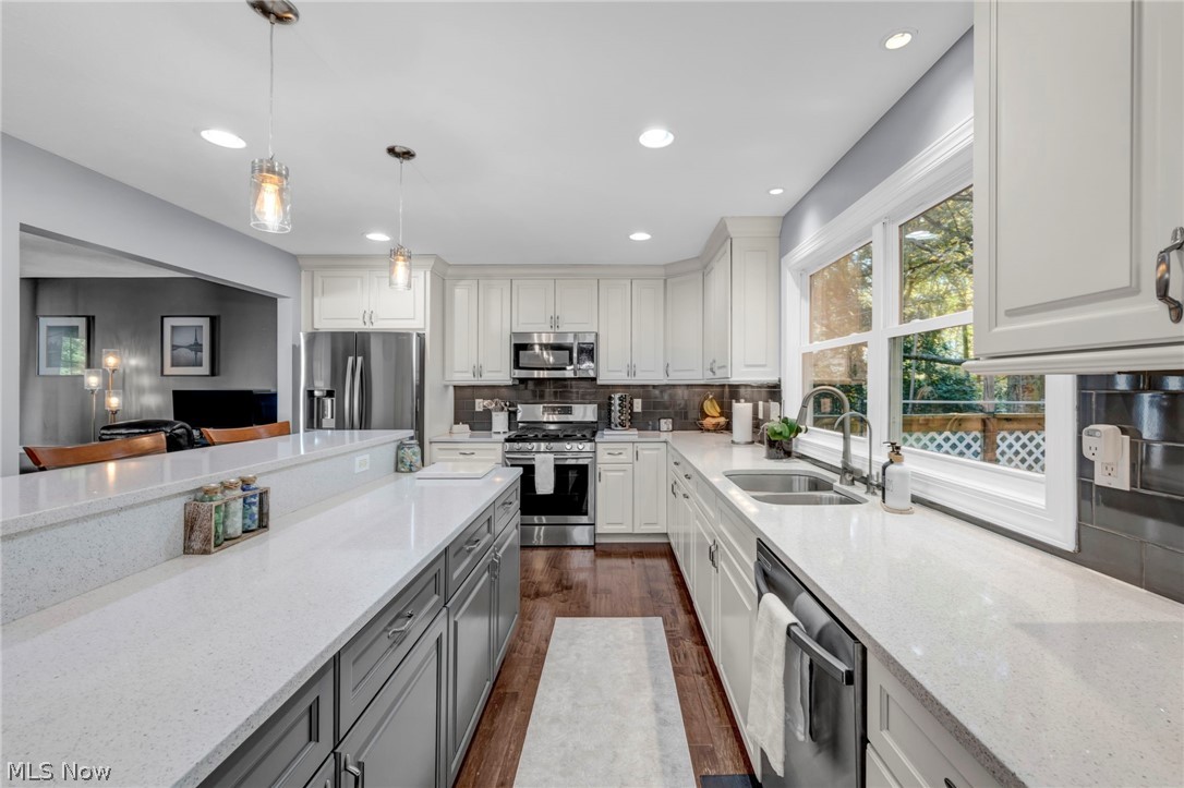 2185 Evergreen Road North Perry OH 44081