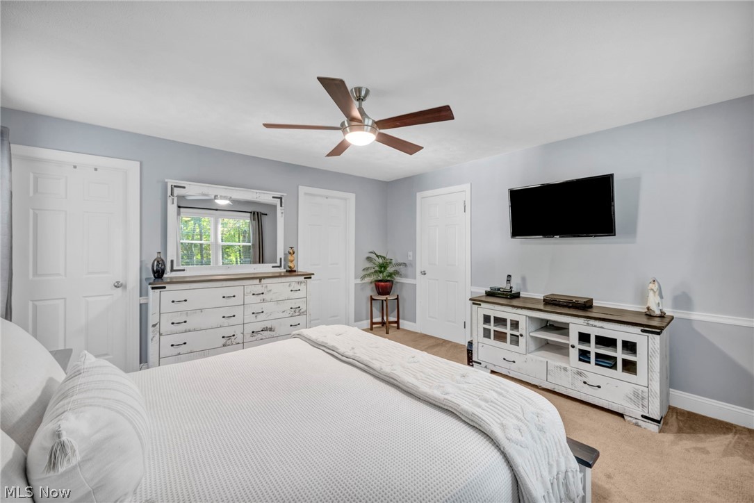 2185 Evergreen Road North Perry OH 44081
