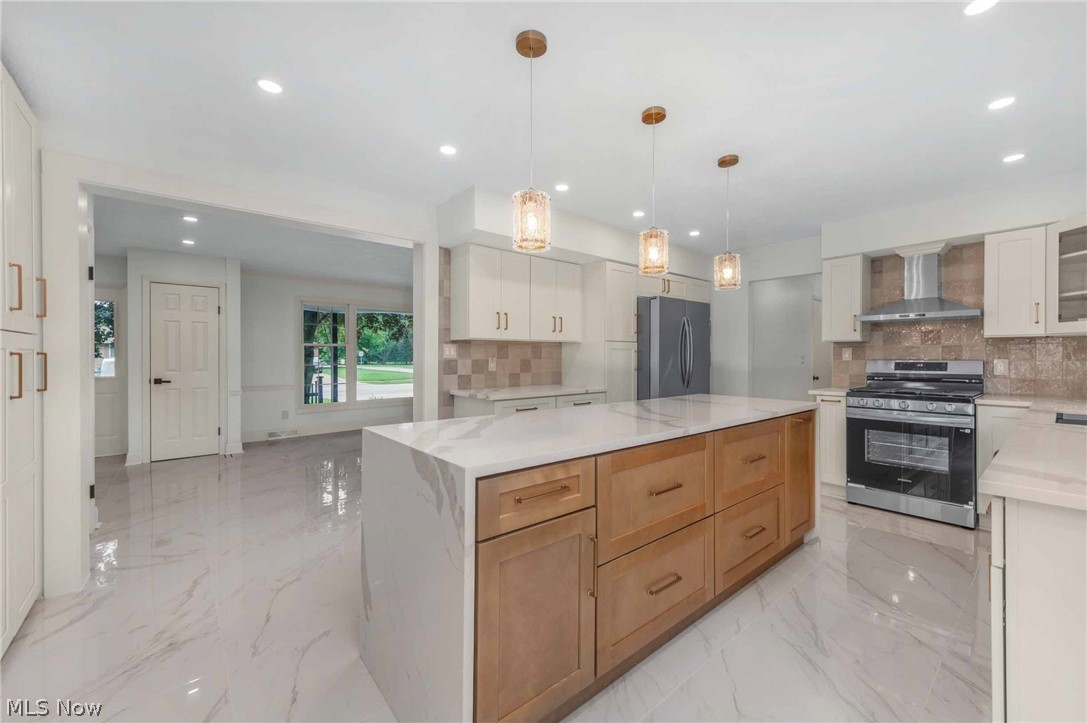 25924 Melibee Drive Westlake OH 44145