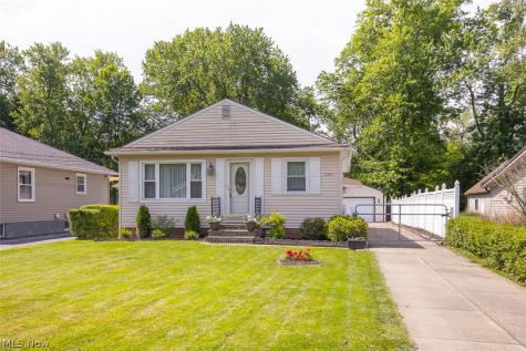 23041 Summerland Avenue North Olmsted OH 44070