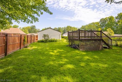 23041 Summerland Avenue North Olmsted OH 44070