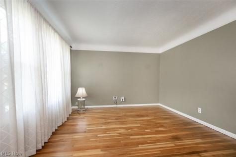 23041 Summerland Avenue North Olmsted OH 44070