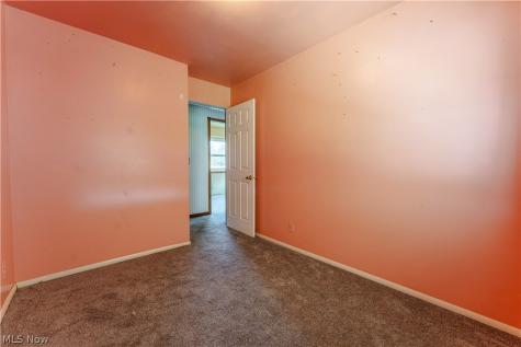 830 Standish Circle NW Massillon OH 44647
