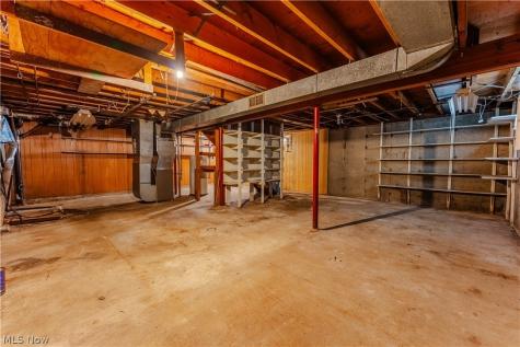 830 Standish Circle NW Massillon OH 44647