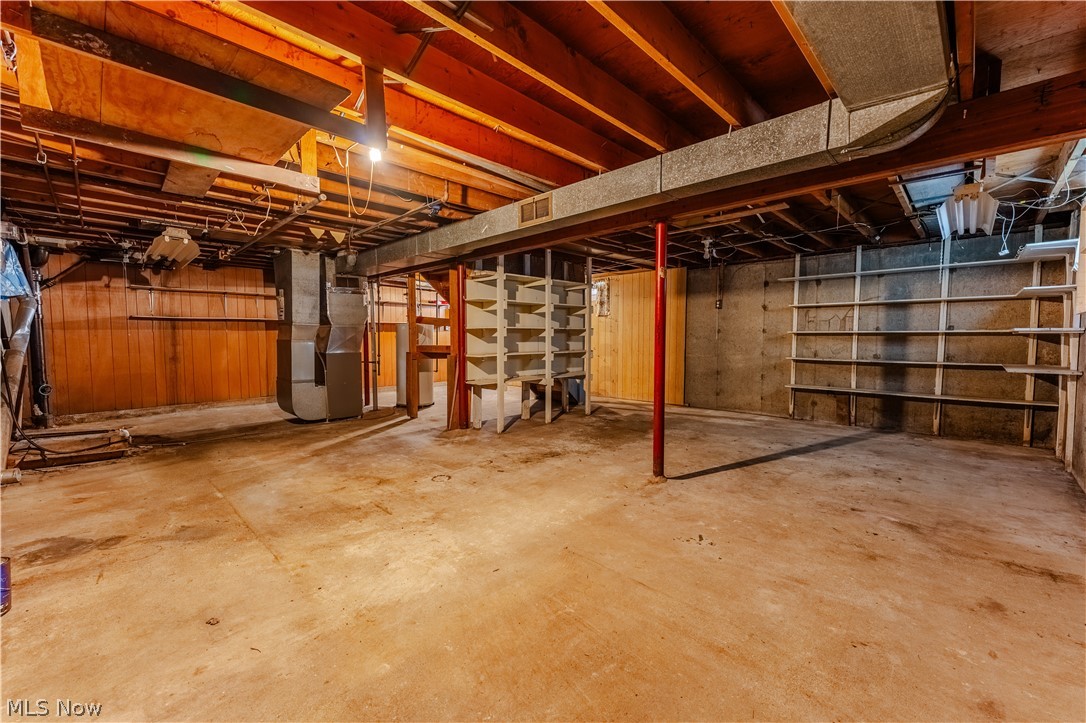830 Standish Circle NW Massillon OH 44647