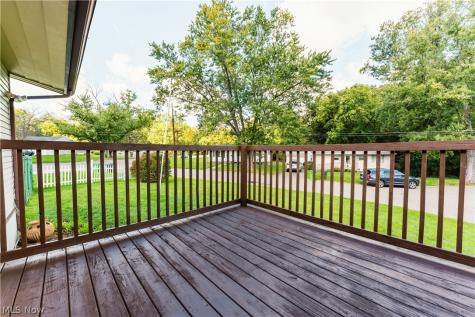 830 Standish Circle NW Massillon OH 44647