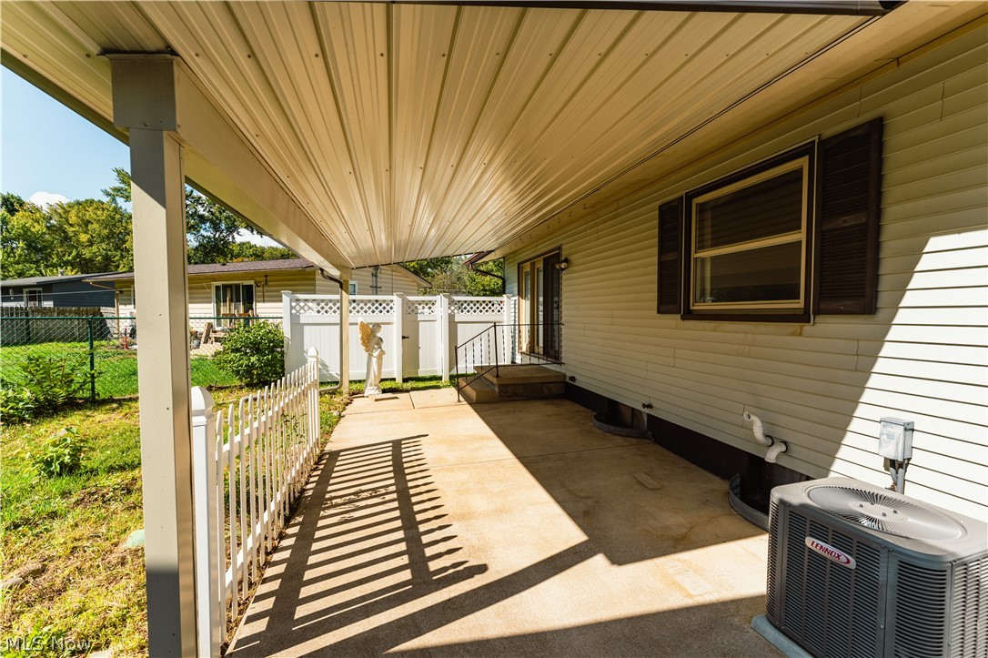 830 Standish Circle NW Massillon OH 44647