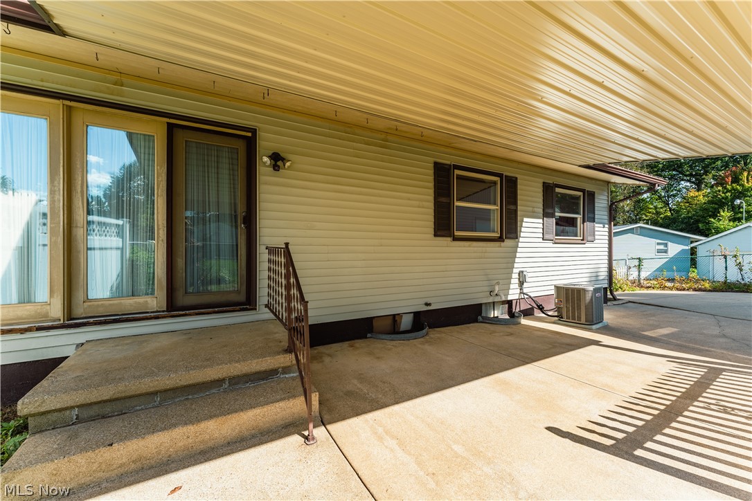 830 Standish Circle NW Massillon OH 44647