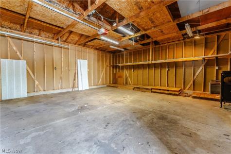 830 Standish Circle NW Massillon OH 44647