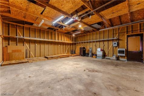 830 Standish Circle NW Massillon OH 44647