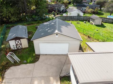 830 Standish Circle NW Massillon OH 44647