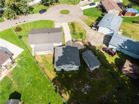830 Standish Circle NW Massillon OH 44647